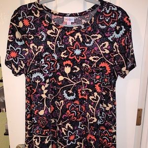 Lularoe small Carly